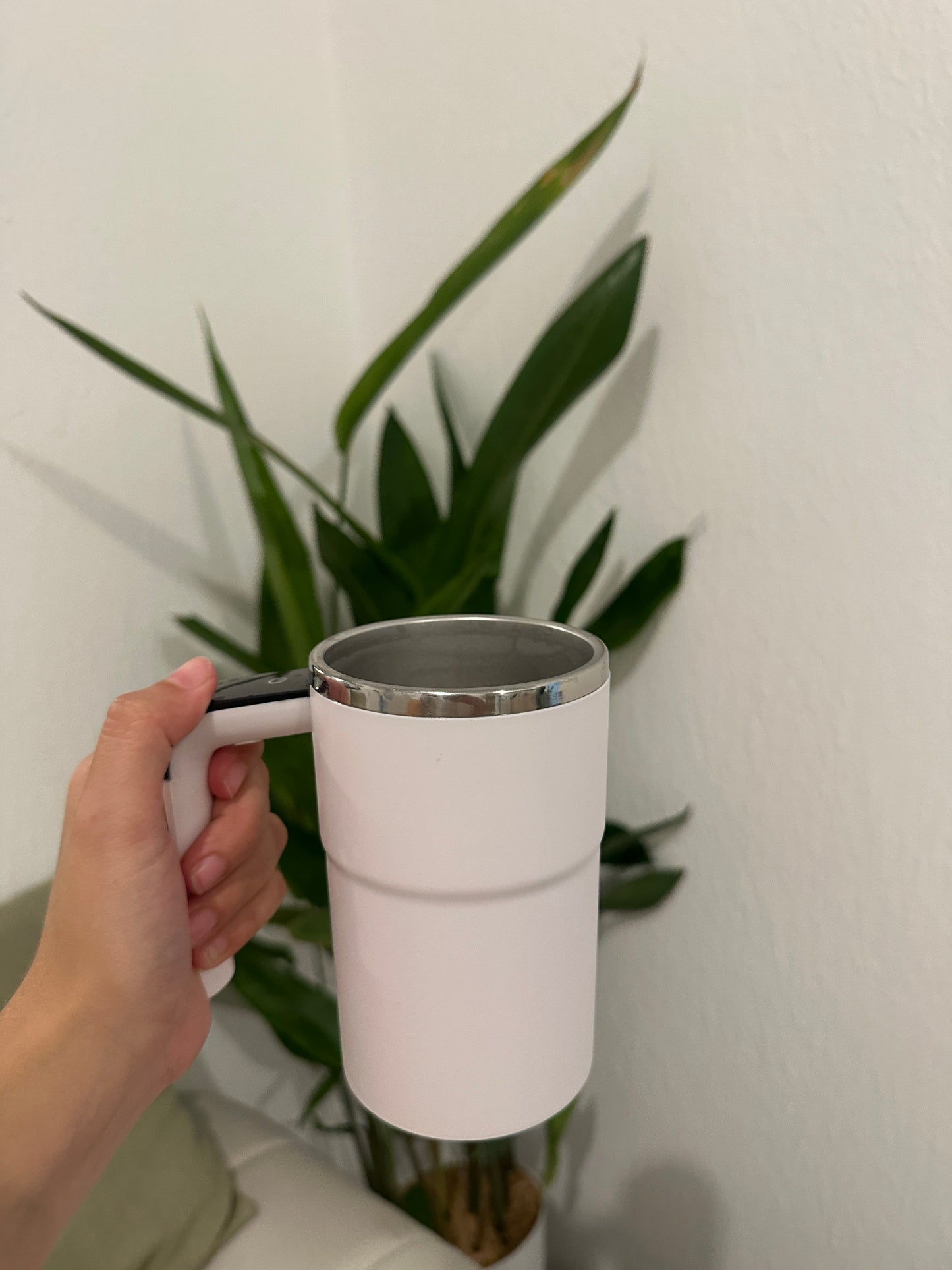 LOBUP Smart Self-Stirring Mug